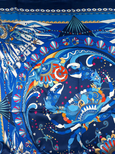 Naturaalsest siidist sall 90x90 cm