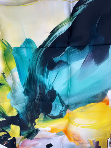 Naturaalsest siidist satiinist sall 110x110 cm "Cranes"