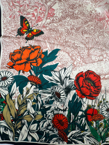 Looduslik siidist sall 68x68 cm "Vaade III"