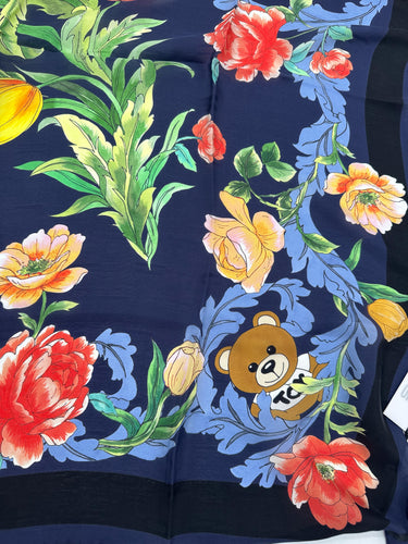 Natūralaus šilko satino šalikas 90x90 cm "Persų pasaka"