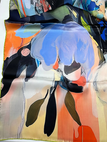 Naturaalsest siidist satiinist sall 110x110 cm "Cranes"