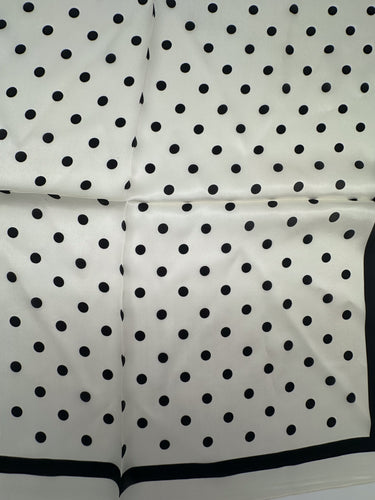 Looduslik siidist sall 68x68 cm "Päikesekiir"