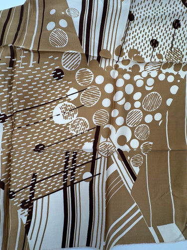 Naturaalsest siidist sall 90x90 cm