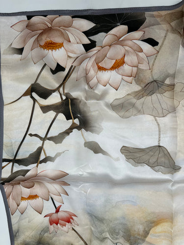 Naturaalset siidi rätik 68x68 cm "Lootose vari"