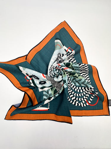 Šiltas kašmyro ir šilko šalikas "Green Pegasus" 130 x 130cm