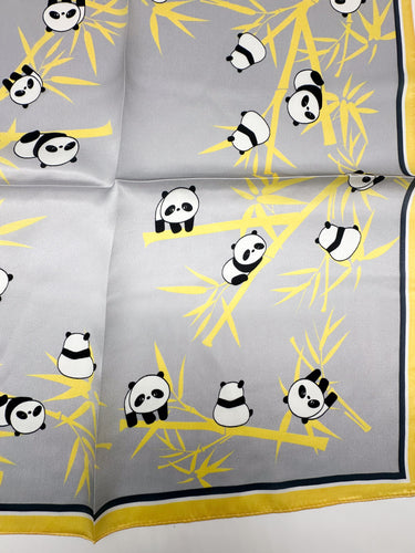 Väike siidist kaelasall "Panda"
