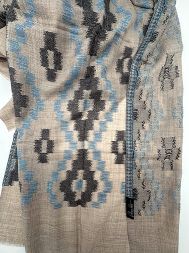 Kootud IKAT mustriga siidi ja kašmiiri sall